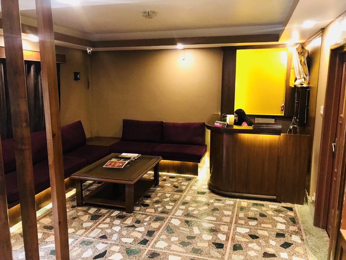 Dungkar Guest House Kathmandu Bagian luar foto