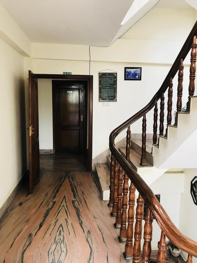 Dungkar Guest House Kathmandu Bagian luar foto