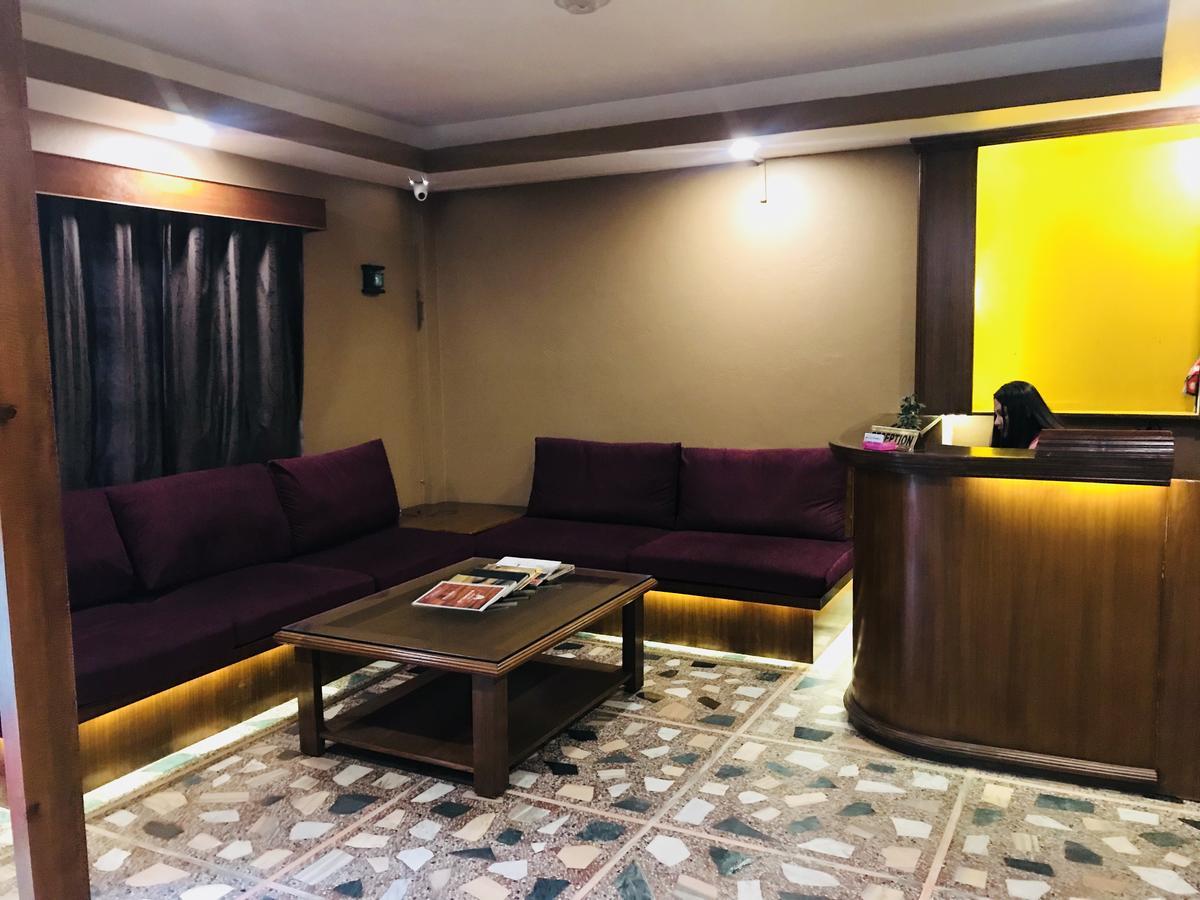 Dungkar Guest House Kathmandu Bagian luar foto