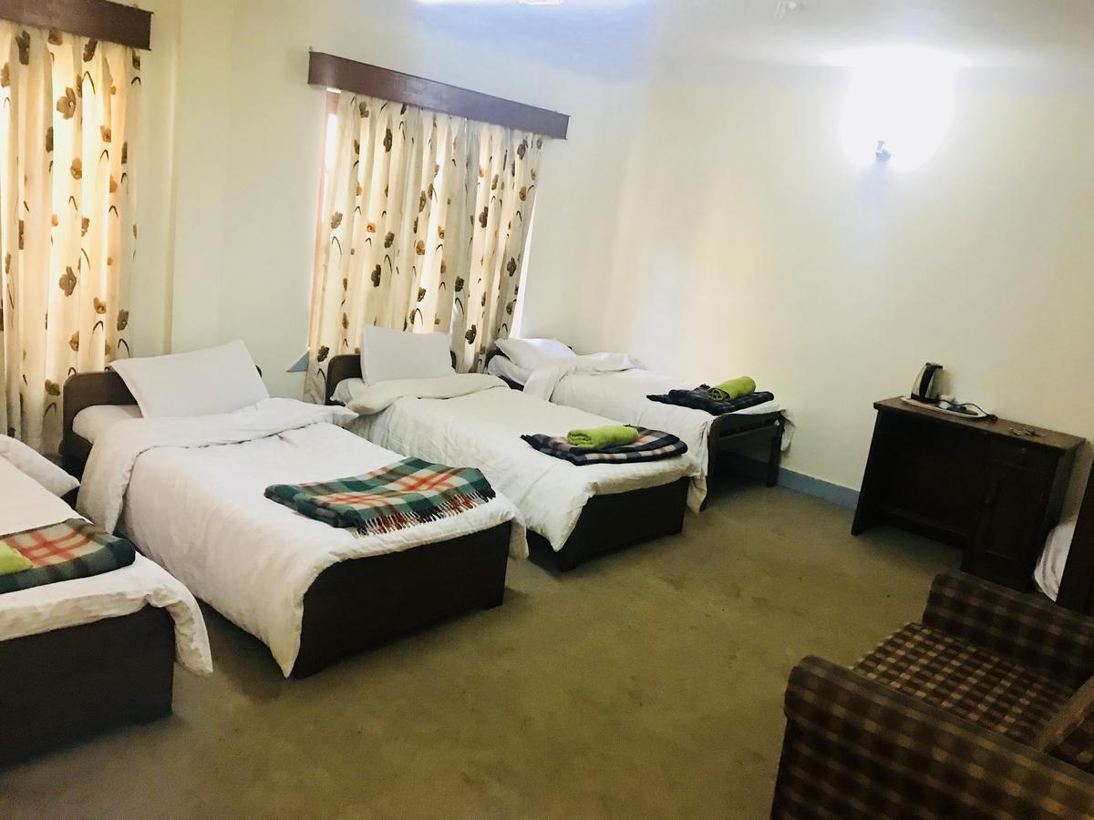 Dungkar Guest House Kathmandu Bagian luar foto