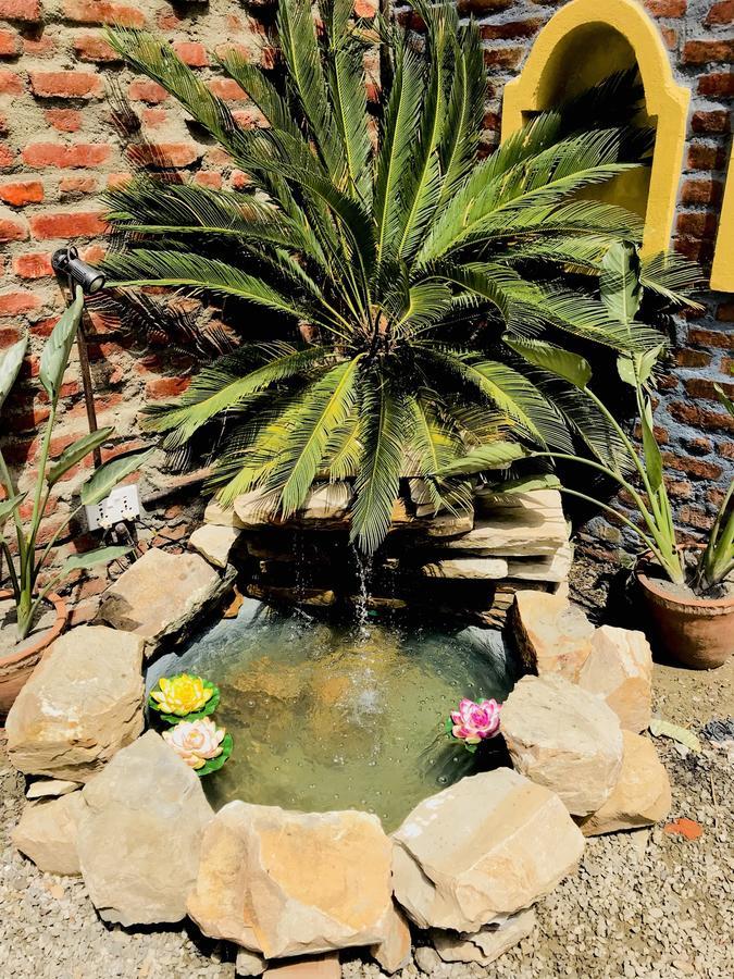 Dungkar Guest House Kathmandu Bagian luar foto